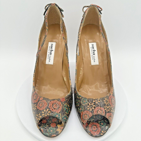 Sacha London Floral Embossed Leather Peep Toe Heels Womens 6.5 Preppy Minimalist - Picture 3 of 11